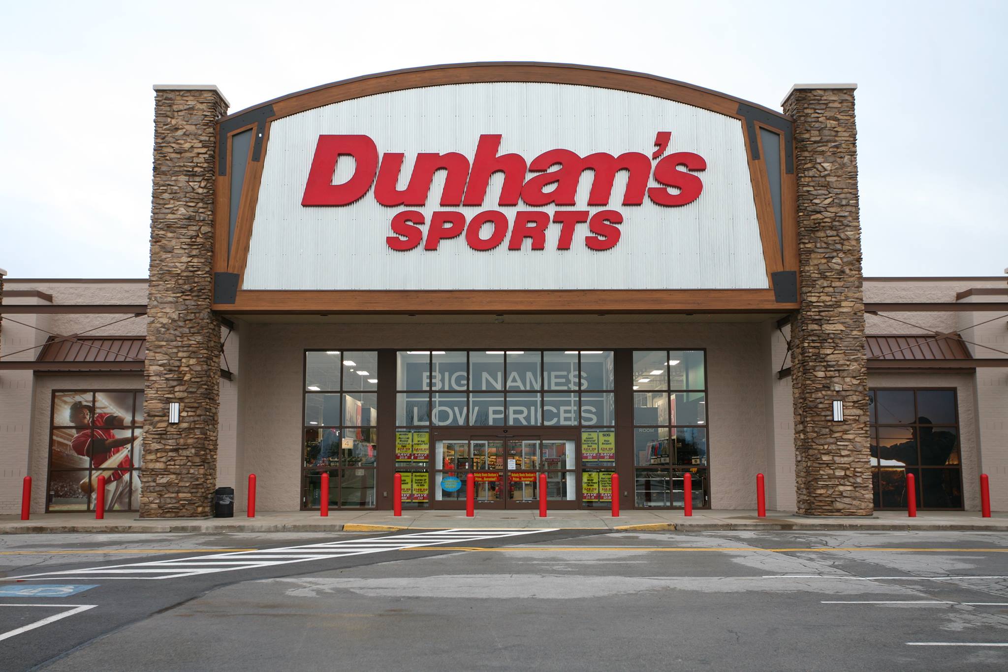 Dunham’s Sports